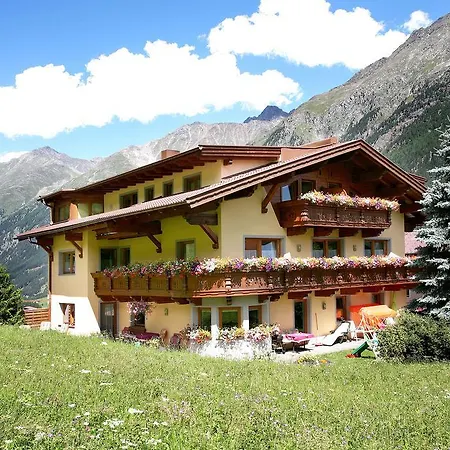 Apart Brigitte Sölden